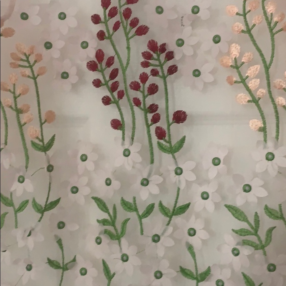 New Zara embroidered 3d flower mesh top s - Picture 2 of 5